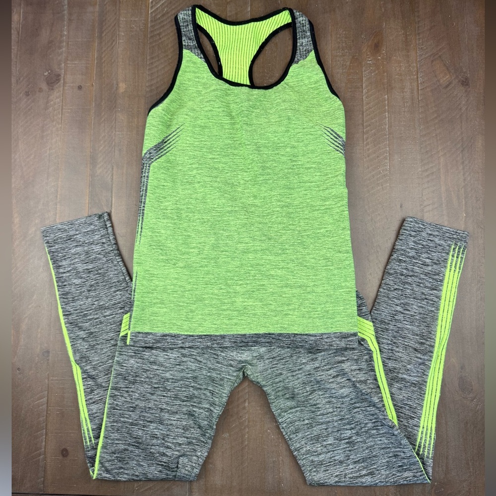 Green and Gray Activewear Set